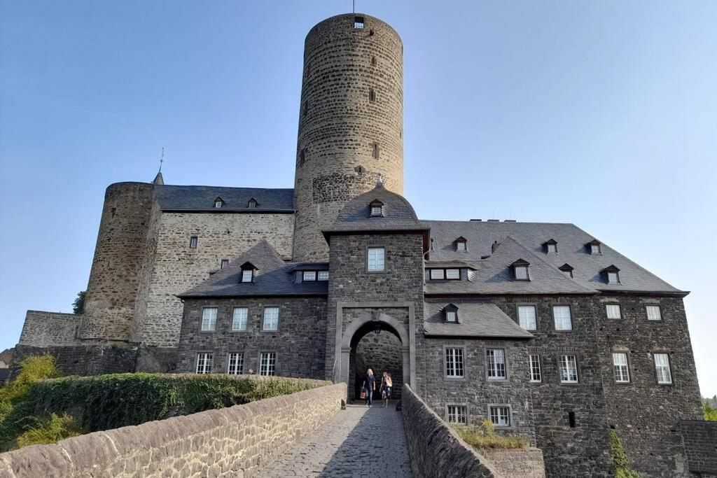 Hinter Burg, Haus Mit Garten Mayen Exteriér fotografie